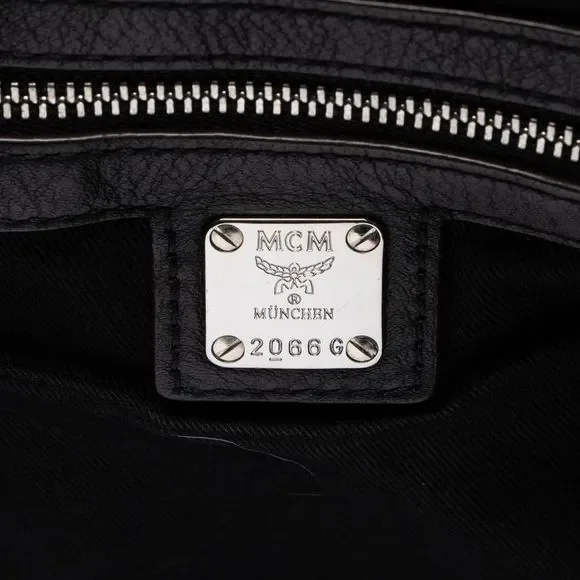 MCM Embossed Leather Klara Large Hobo - Picture 6 of 13